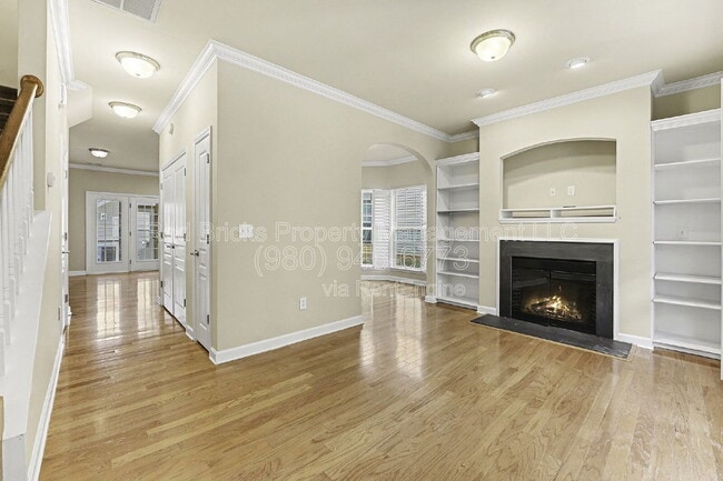 Building Photo - 13844 Cypress Woods Dr