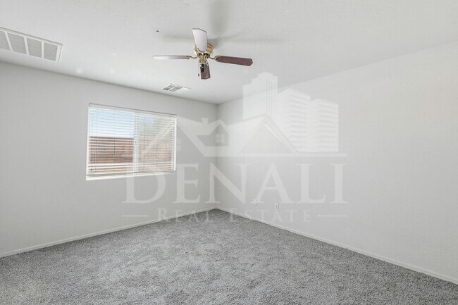 Building Photo - 21939 W Cocopah St