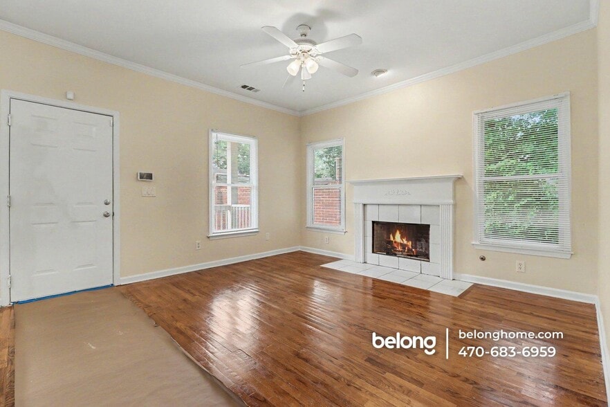 Building Photo - 711 Meldrum St NW