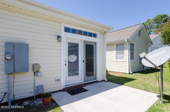 Building Photo - 1017 Avenshire Cir