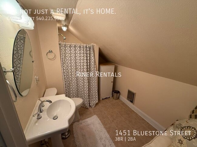 Building Photo - 1451 Bluestone St