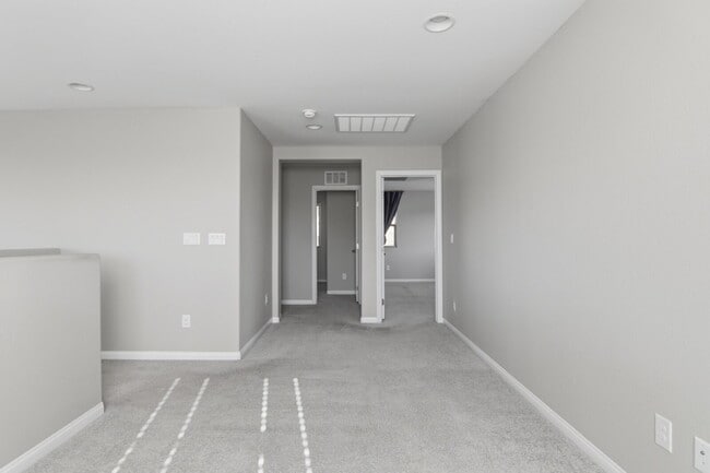 Building Photo - 3158 Molinos Dr