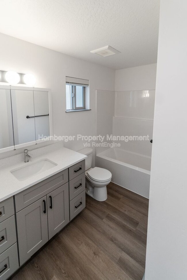 Building Photo - 3519 E 17th Ave