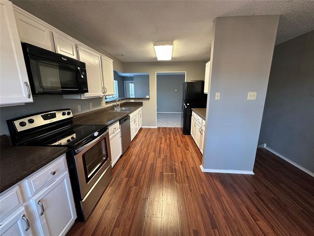 Building Photo - 1312 Golden Gate Dr