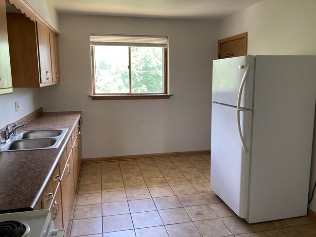 Building Photo - 3473 S 83rd St