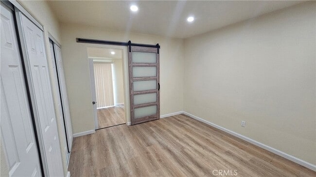 Building Photo - 1064 W 31st St