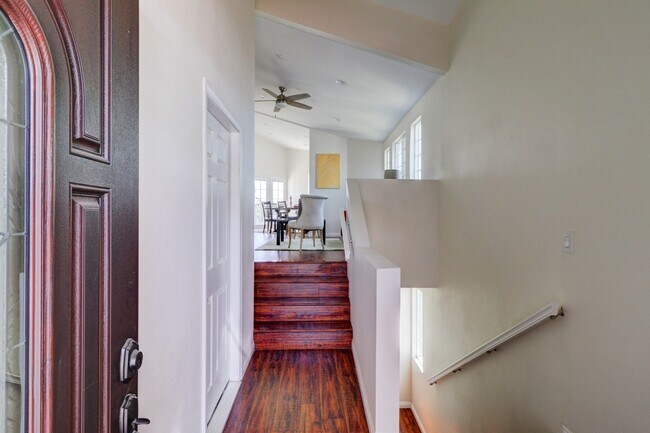 Building Photo - 5038 O Sullivan Dr