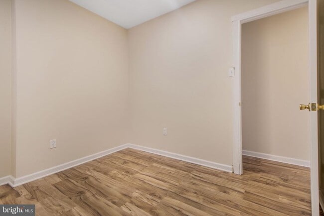 Building Photo - 2231 Orem Ave