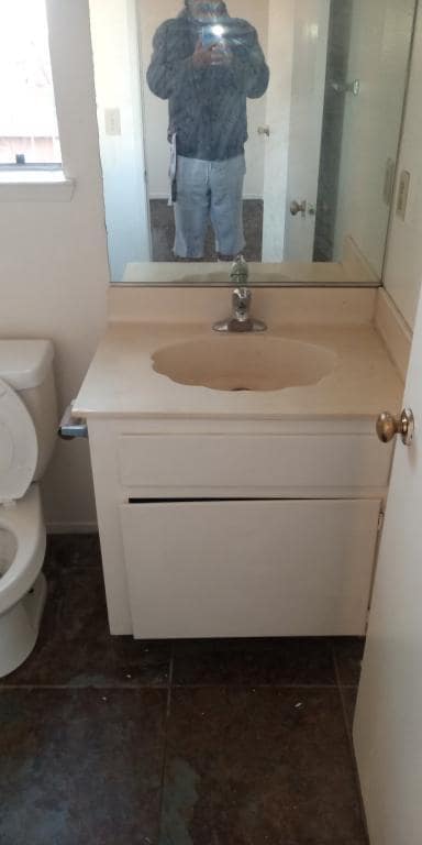 Building Photo - 9749 N Loop Blvd