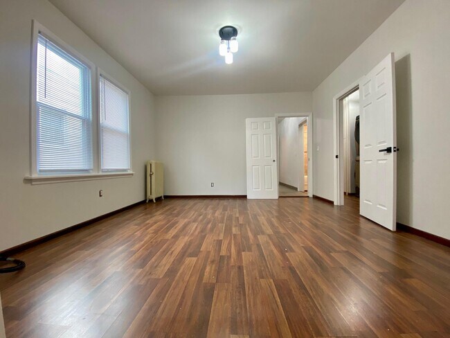Building Photo - 78-48 85th St