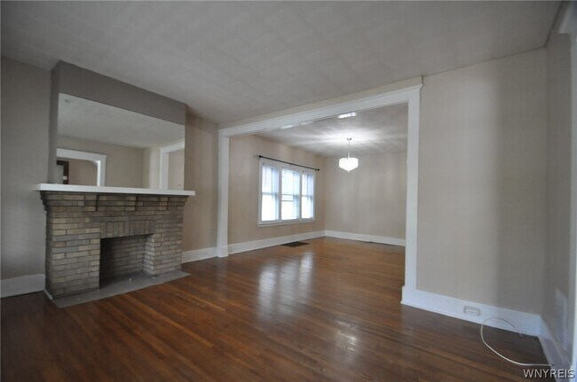 Building Photo - 74 Norwalk Ave