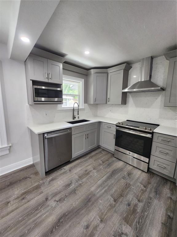 Building Photo - 3924 45th Ave N