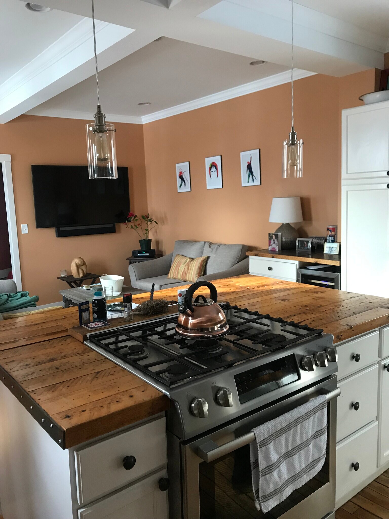 Building Photo - 231 Front St