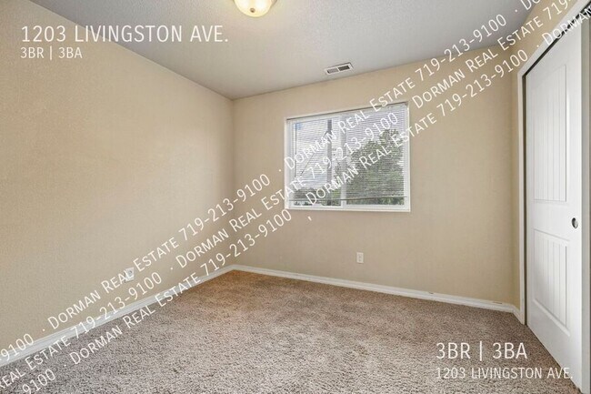Building Photo - 1203 Livingston Ave