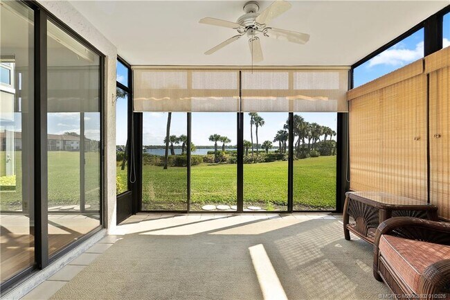 Building Photo - 6122 SE Landing Way