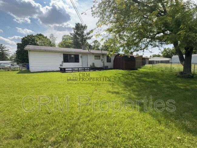 Building Photo - 814 Maumee Dr