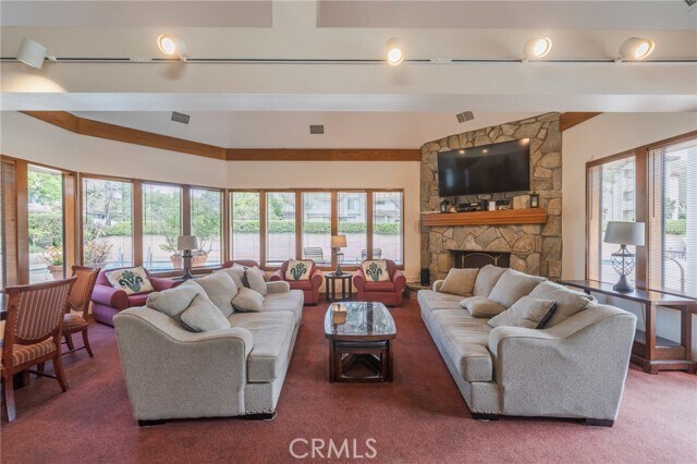 Building Photo - 2559 Plaza del Amo