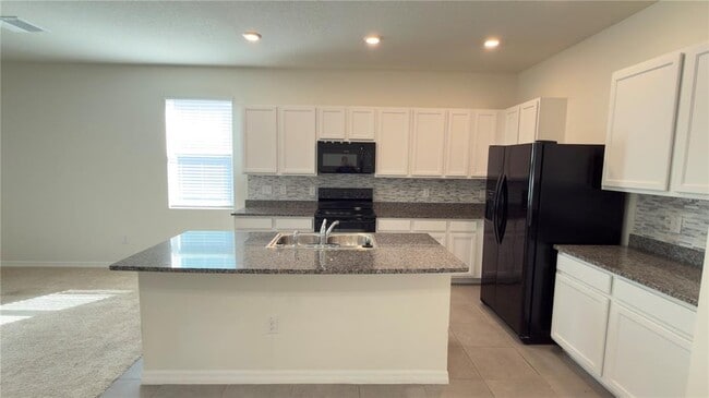 Building Photo - 32946 Kaloko Rd