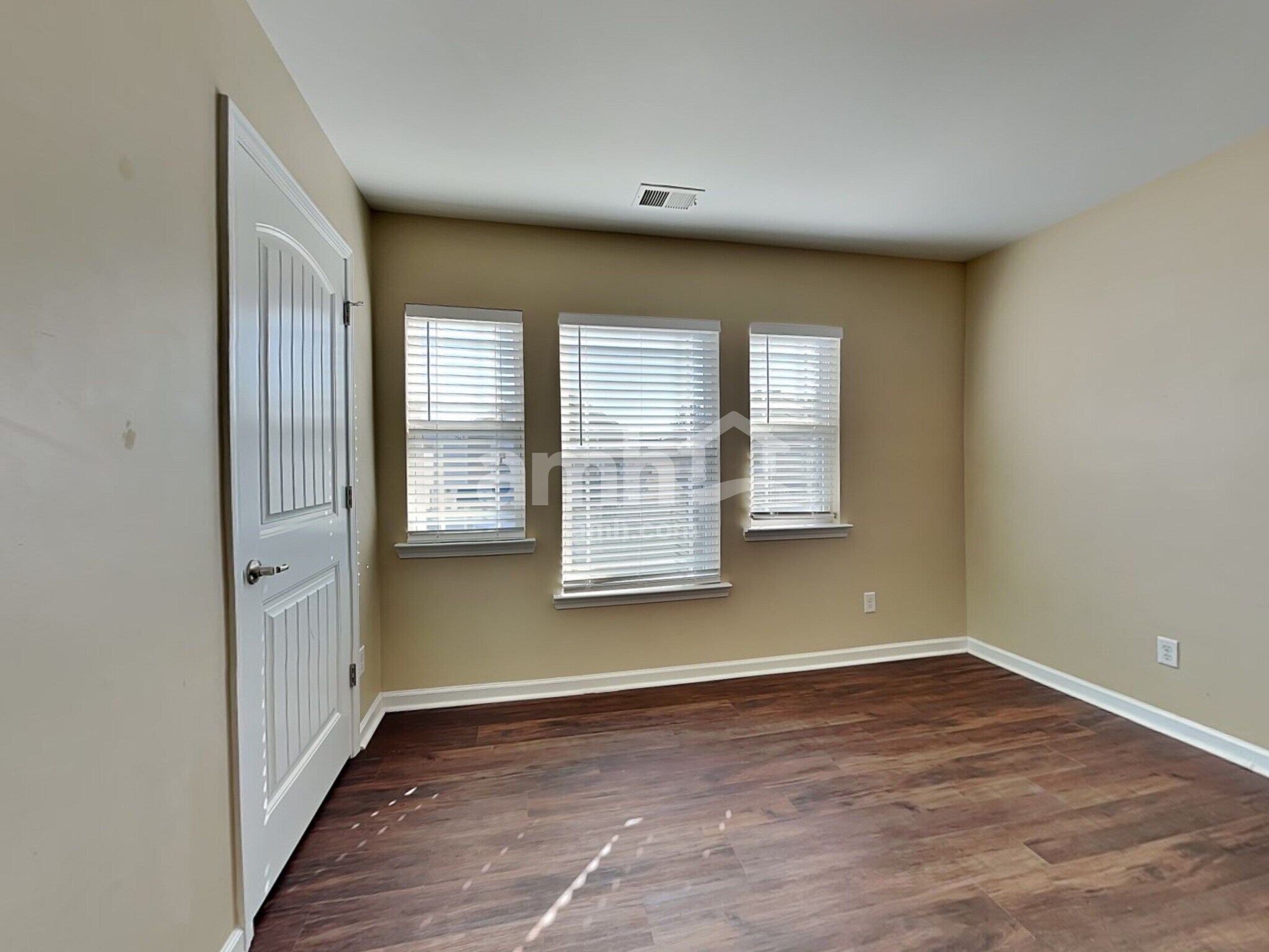 Building Photo - 45 Chey Hill Ln