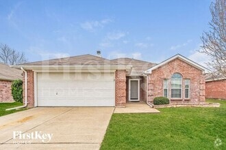 Building Photo - 207 Amherst Dr