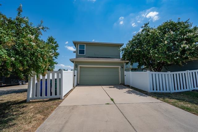 Building Photo - 939 Alamo Plaza Dr