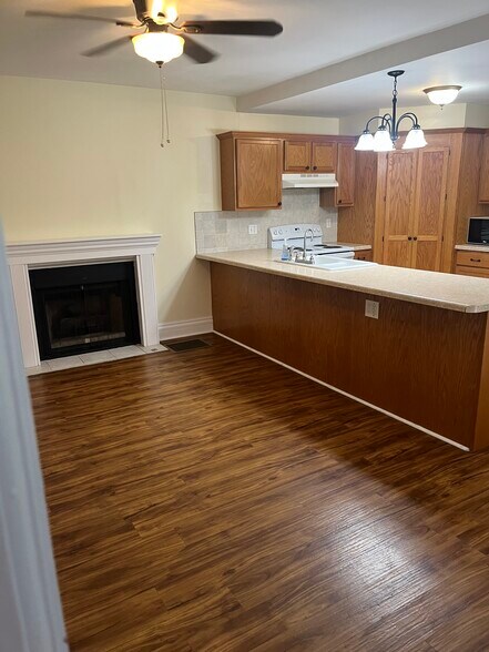 Dinning room - 2022 Chester St