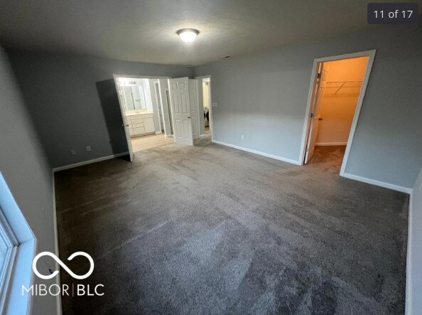 Building Photo - 9760 Highpoint Ridge Dr
