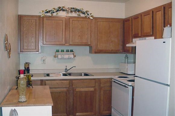 Kitchen - Center Grove Apartments