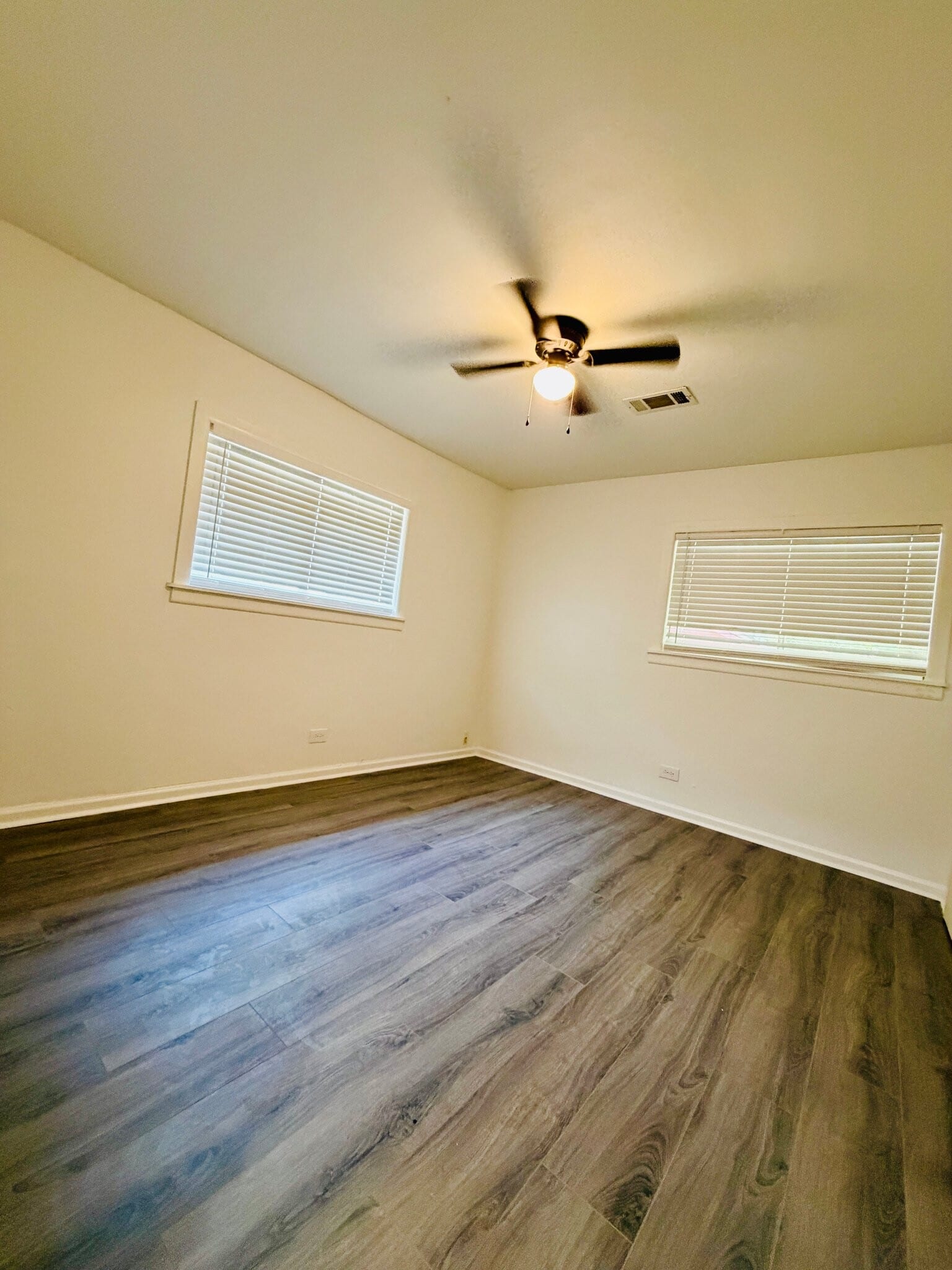 Building Photo - 1735 Green St