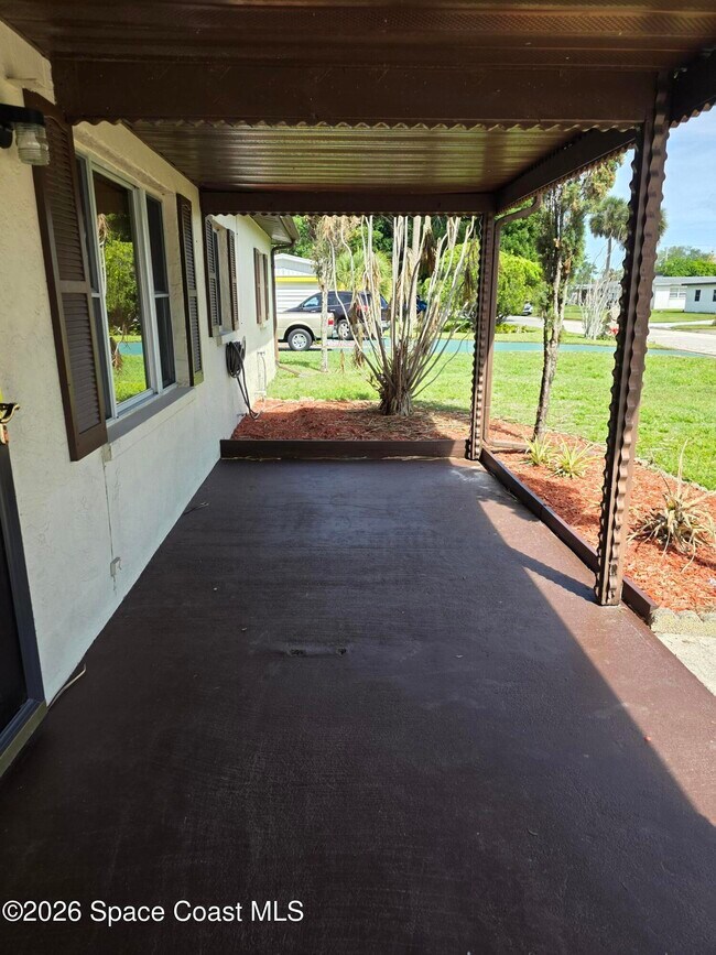 Building Photo - 2910 Zephyr Ln