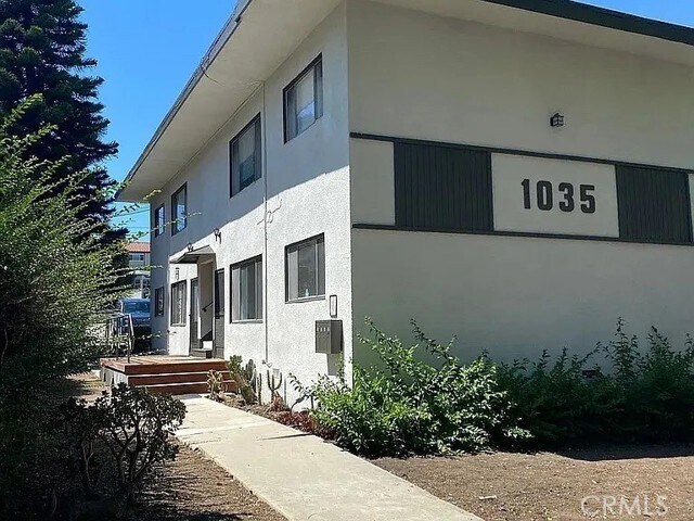 Building Photo - 1035 S Alma St