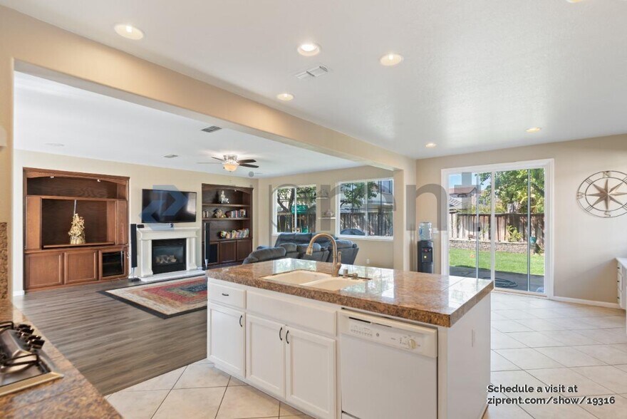 Building Photo - 357 Ashlee Ct
