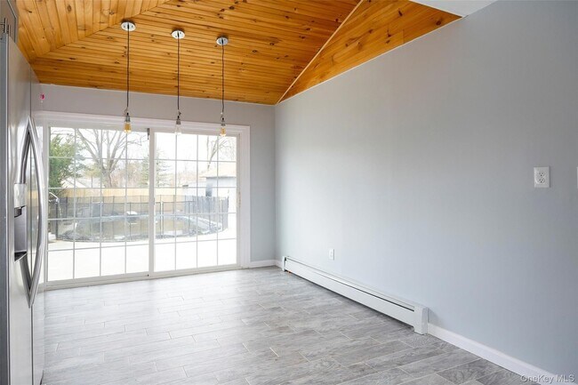 Building Photo - 67 S Grand Ave