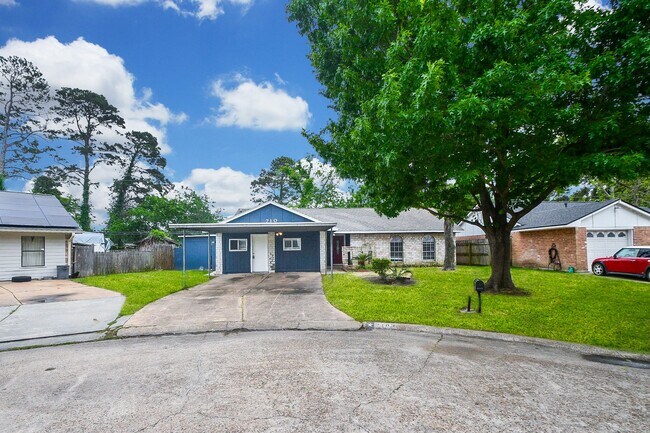 Building Photo - 710 Barnesville St