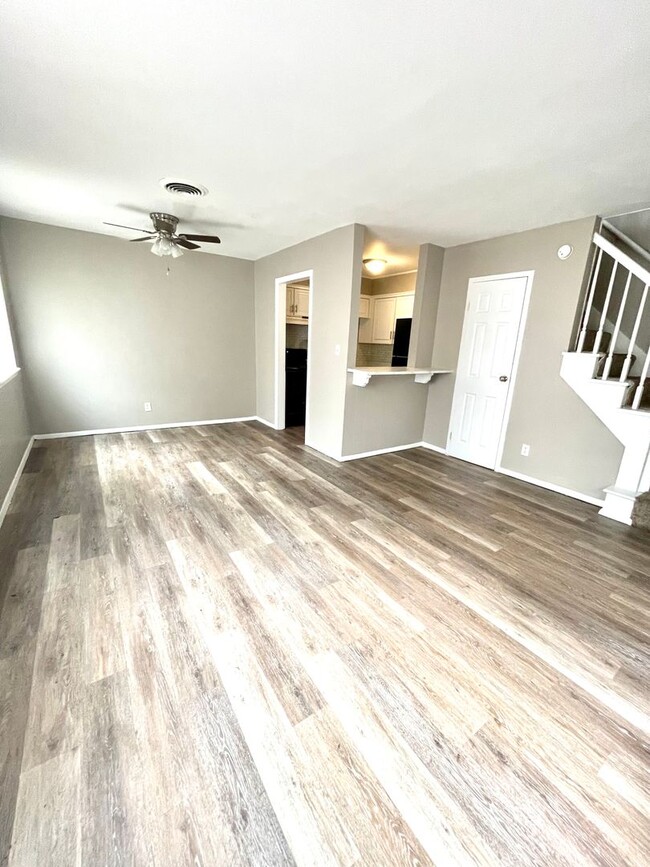 Interior Photo - Parkwood Townhomes