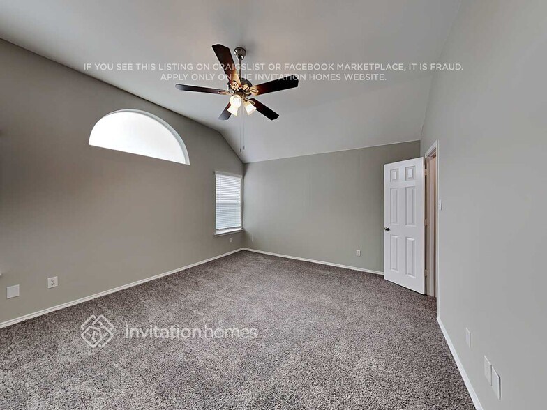 Building Photo - 10009 Chadbourne Rd