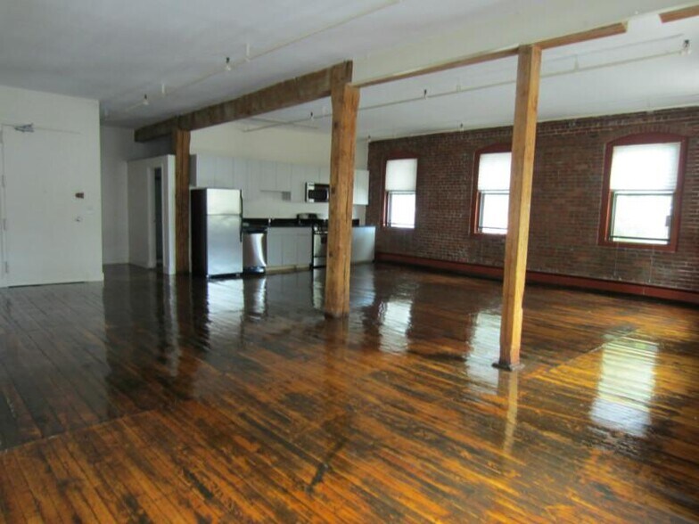 Building Photo - 791 Tremont St