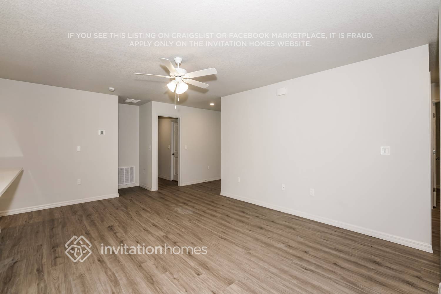 Building Photo - 22 Pinwheel Ln