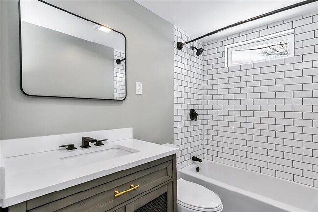 Building Photo - Beautifully Renovated 3-Bedroom Home in Woburn – $3,999.00/mo