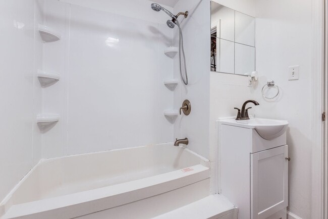 Building Photo - 612 Ceres Wy