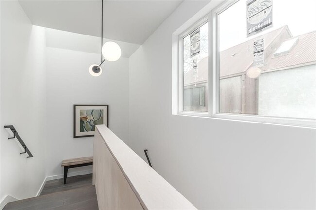 Building Photo - 915 Tillery St