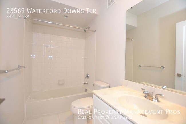 Building Photo - 23569 Waterford Downs Terrace