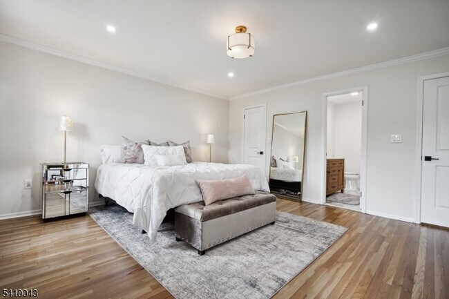 Building Photo - 126 Brandywyne Dr