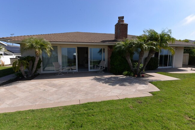 Building Photo - Beautiful Single Level Ocean View Home