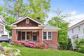 Building Photo - 2134 Delano Dr NE