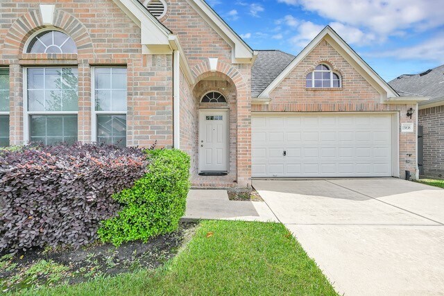 Building Photo - 15838 Pleasant Green Cir