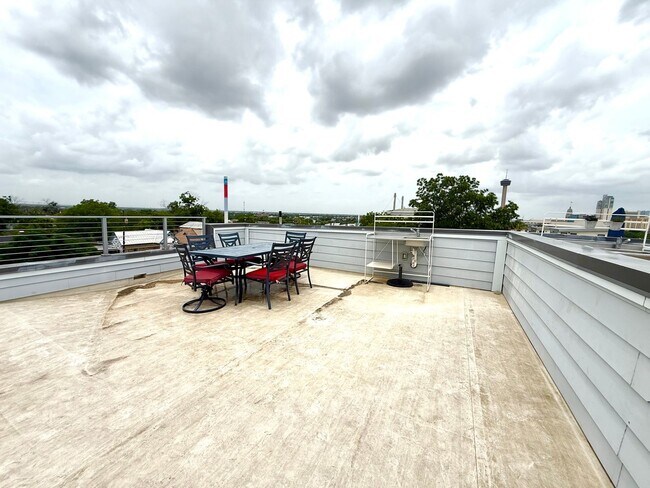 Building Photo - AVAILABLE NOW! Jaw Dropping 3 Story 3 Bedr...