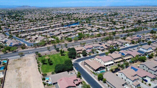 Building Photo - Live Large in Maricopa – Over 3,900 Sq Ft ...
