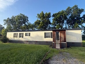 Building Photo - FOR RENT IN BREAUX BRIDGE!