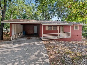 Building Photo - 11 Malvern Ln